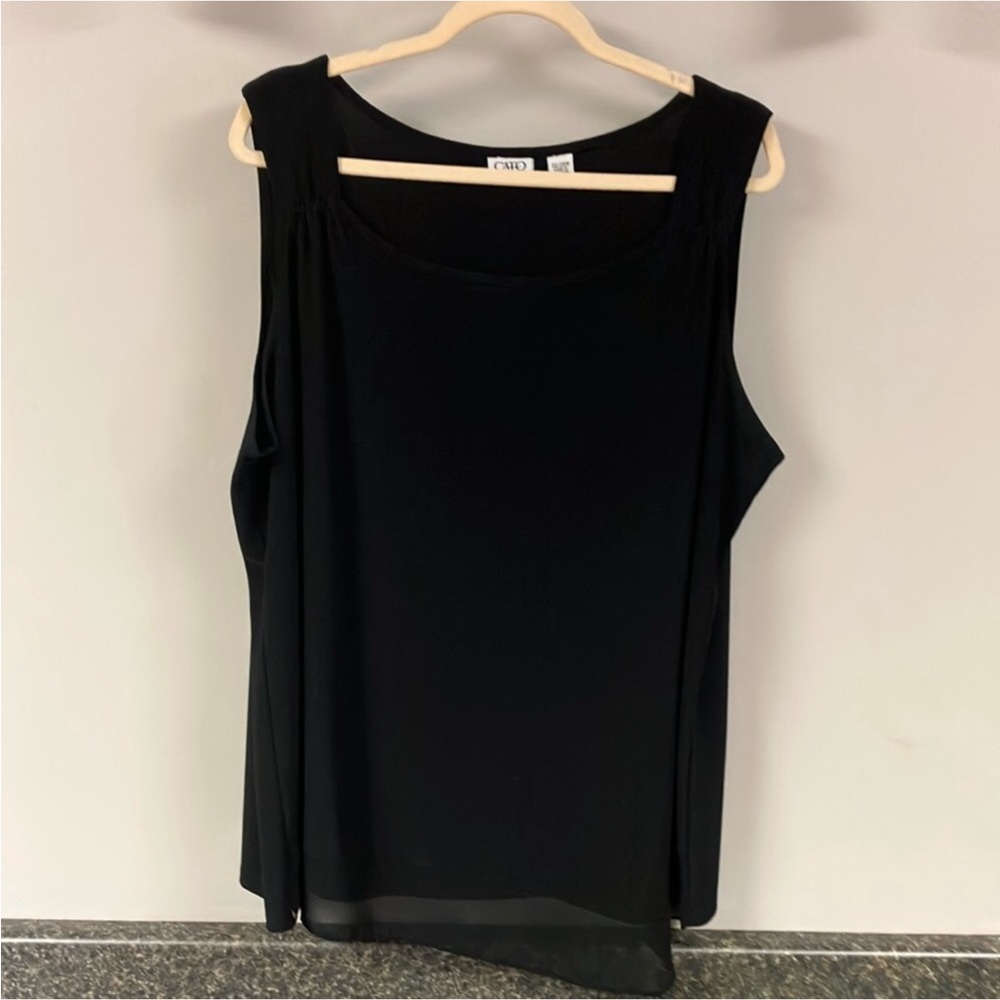 3/$15 ❤️ Cato black tank top with sheer hem 22/24
